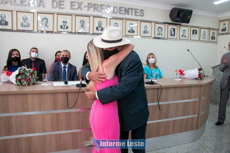 João Rufino tomou posse para seu segundo mandato como prefeito de Mantena