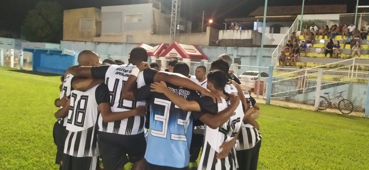 Atlético vence nos pênaltis e sagra-se campeão no Aspirante da 1ª Copa Prata da Casa