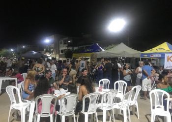 A Feirinha retornou com muita aprovação pelo público na Praça de Lazer em Mantena
