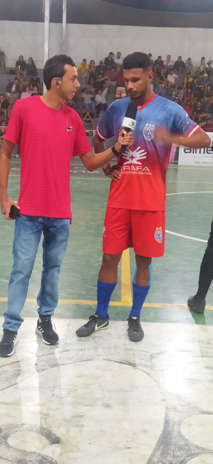 Jogão de bola na abertura da Taça Cidade de Futsal em Mantena