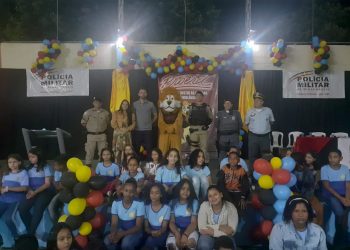 Polícia Militar realizou formatura de mais uma turma do PROERD em Mantena